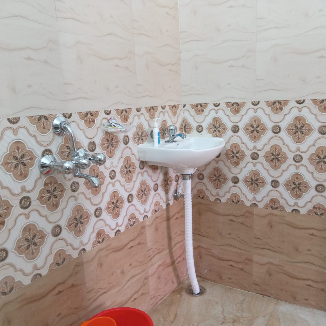 Deluxe (4 Bed) Non-AC